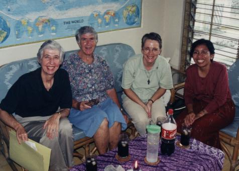 Clare Ann's women's group. Sr. Mary Rose, Sr. Clare, Ibu Lina. - jpg - 29789 Bytes